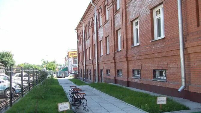 Бийск онкологический диспансер ул. Онкологический диспансер бийск. Онкологический диспансер бийск. Онкология бийск. Онкодиспансер бийск фото.