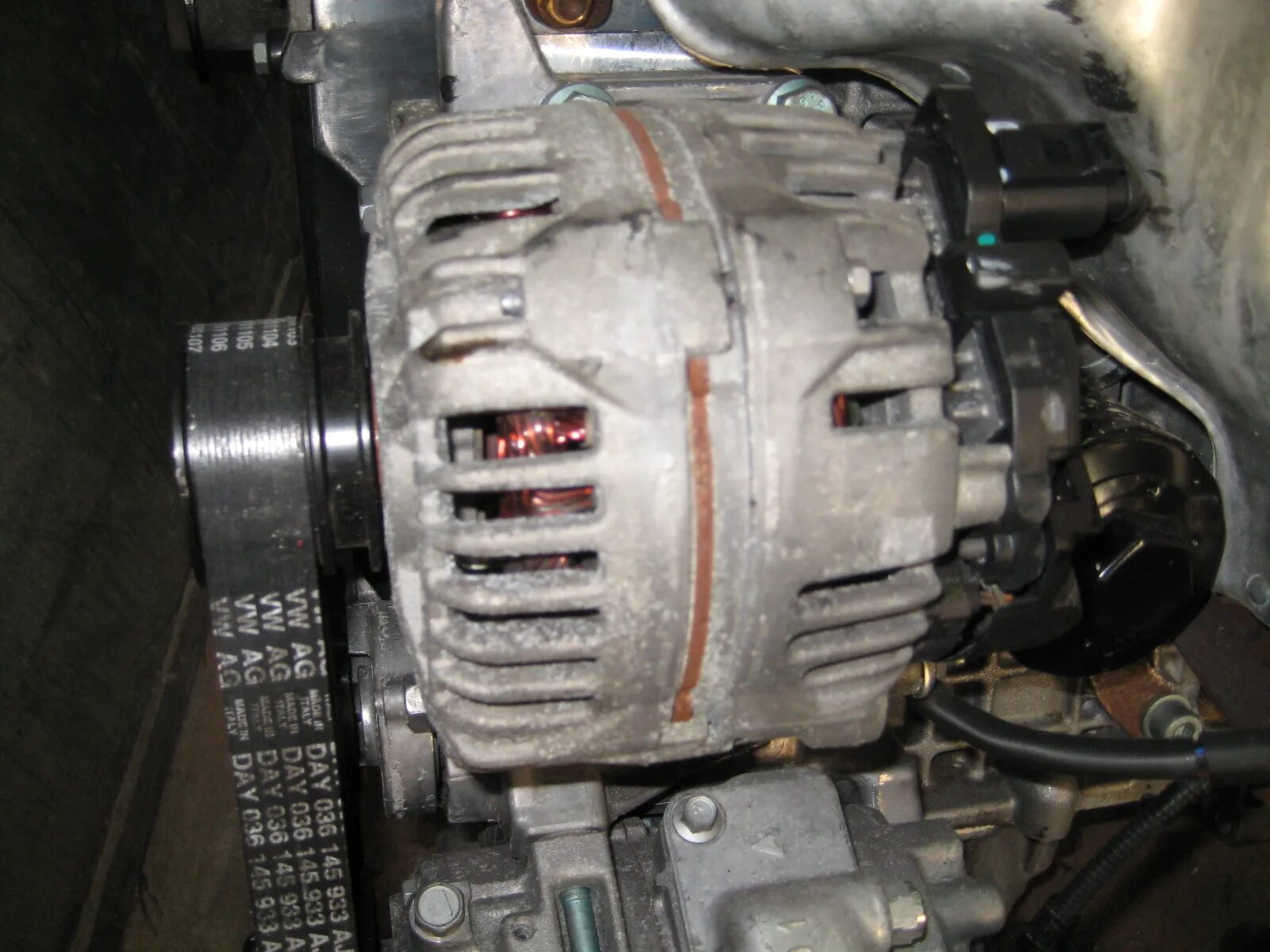 Генератор полов. Генератор полов. Щетки генератора поло 2017. Генератор поло седан 1. Генератор полов.