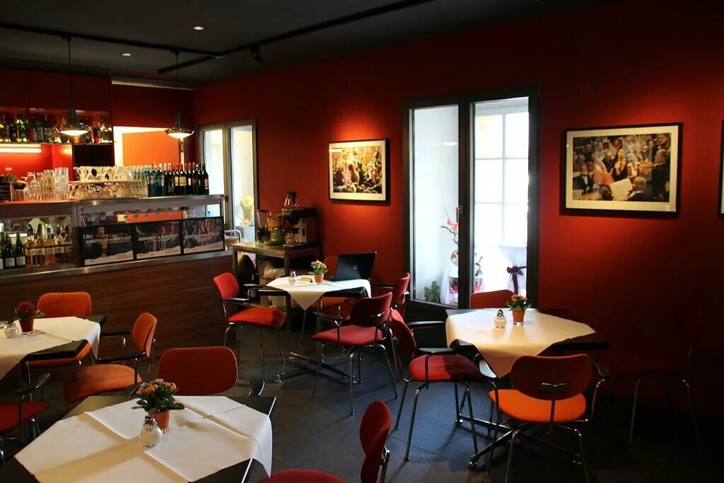 любек германия кофейня в старом городе. Cafe немецкий. кафе в германии. кафе в берлине. Cafe немецкий.