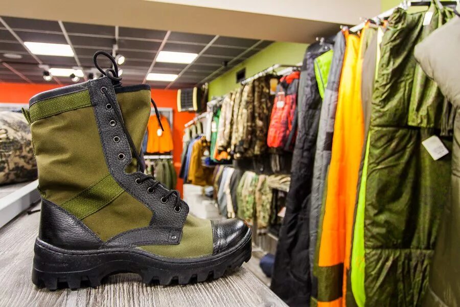снаряжения и экипировка охотника. магазин охота и рыбалка. магазин охота и рыбалка. туристическая одежда. все для охоты и рыбалки.
