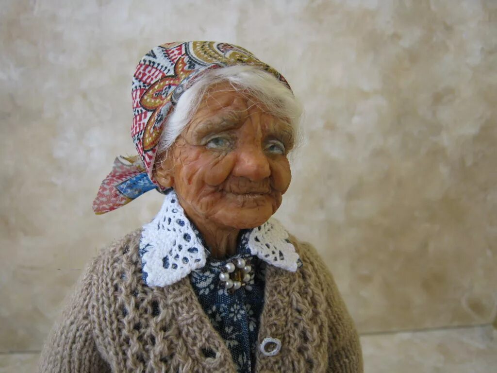 кукла со старушечьим лицом. куколка бабушка. капроновая кукла старушка. куколка бабушка. чулочные куклы бабушка.