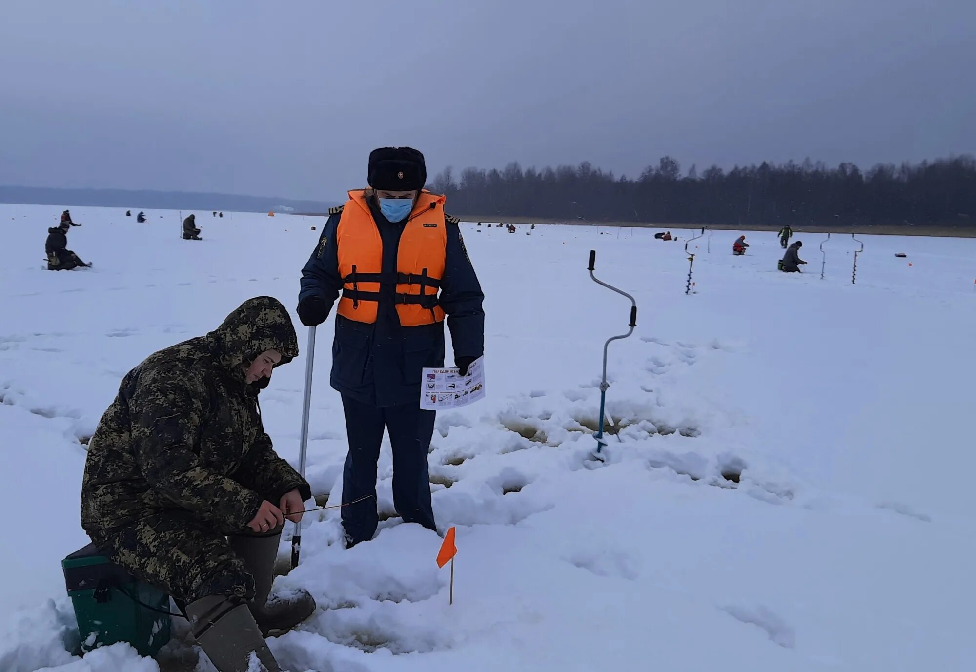 Соревнования по подледному лову. Соревнования по рыбной ловле. Чемпионат по подлёдной рыбалке. Открытие подледной рыбалки. Чемпионат по подледной рыбной ловле.