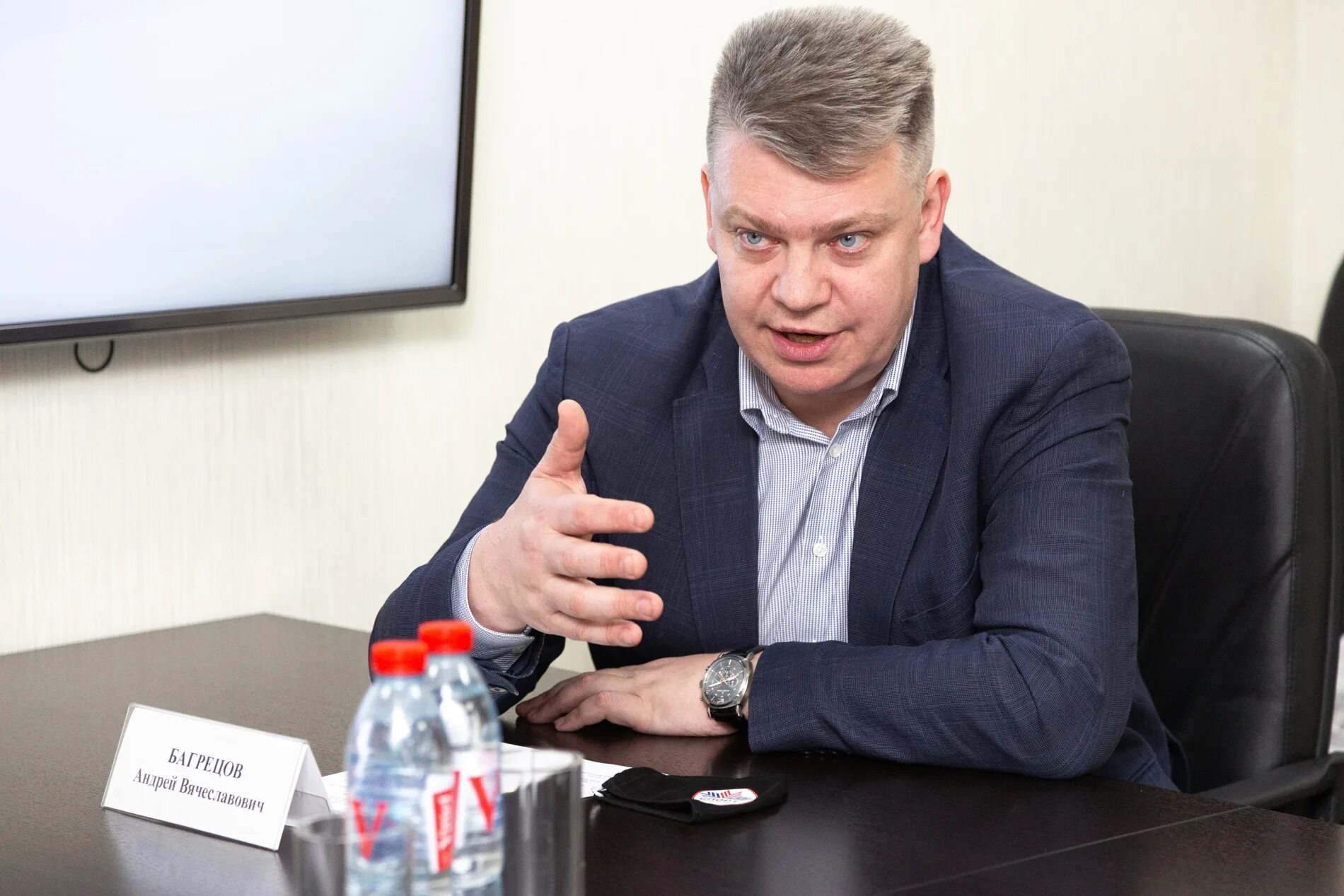 министр спорта молдовы. министр по делам молодежи и спорту. леонов владимир александрович. министр спорта республики татарстан владимир леонов. министр по делам молодежи и спорту.