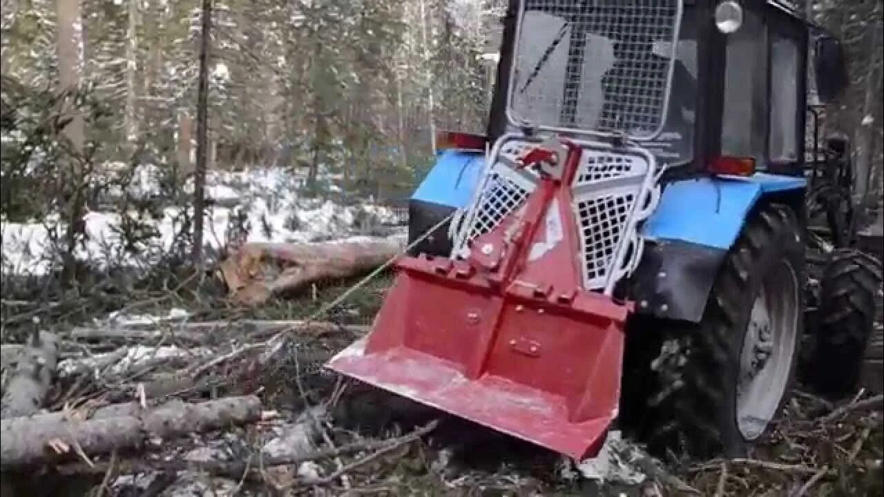 Трелевка мтз 82. Трелевочный трактор ттр-401. Трелевка мтз 82. Мтз 82 трелюет лес. Форвардер для трелевки хлыстов.