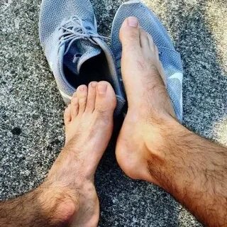 Footing on men