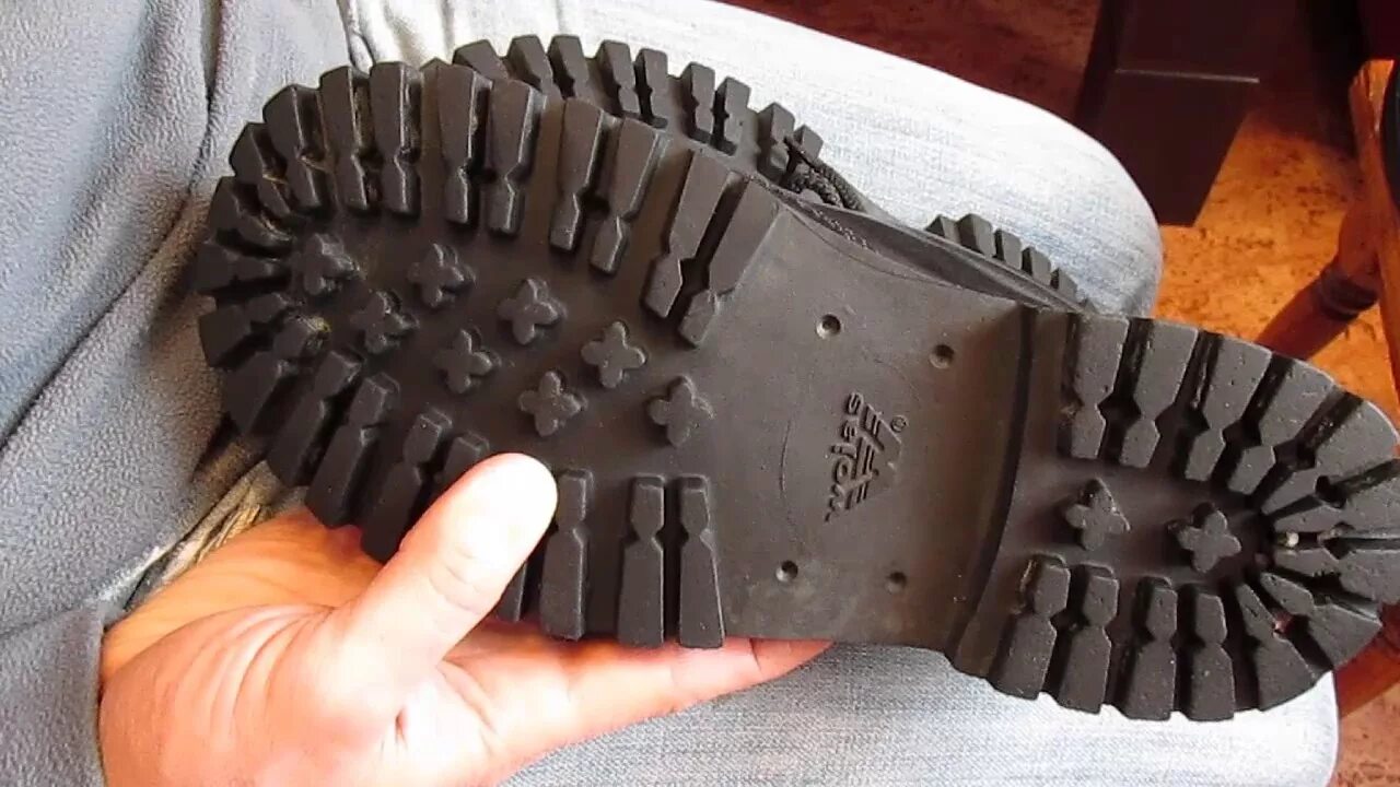 Vibram Tracktor набойки. Подошва шипованная ту 2543-001-56163317-2003. Подошва Vibram ТЭП. Берцы Vibram 06/2020. Подошвы с отверстиями