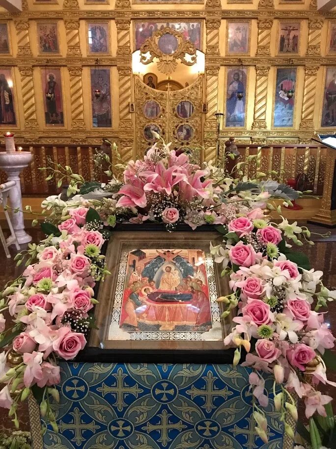 храмовая флористика на покров пресвятой богородицы. храмовая флористика на сретение. храмовая флористика благовещение. церковная флористика николай чудотворец. храмовая флористика на покров.