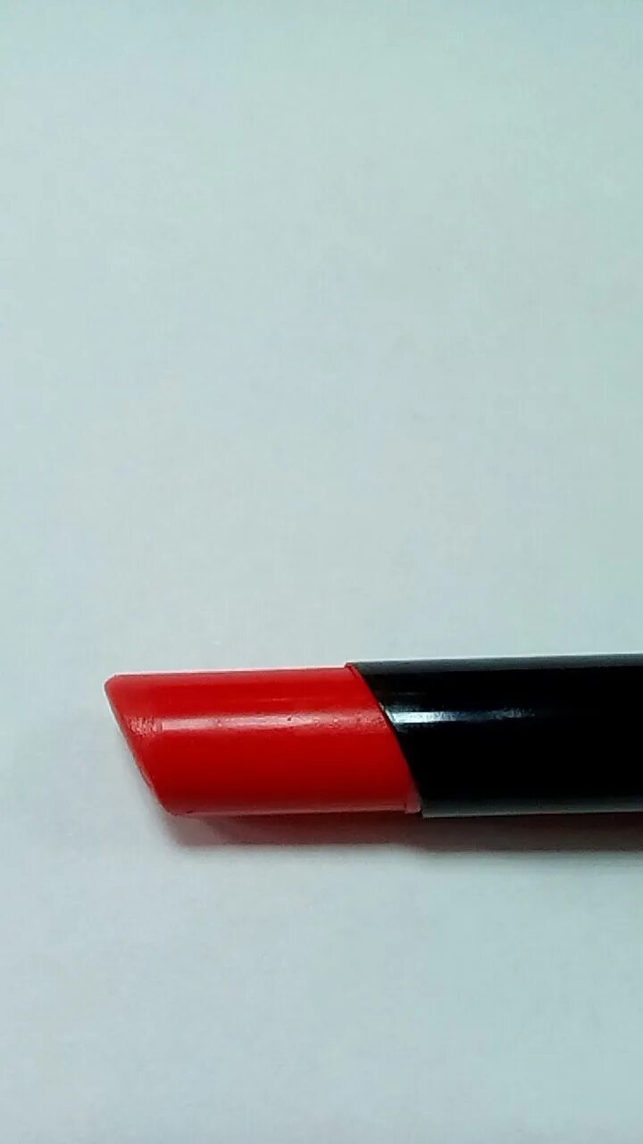 Лэтуаль губная помада rouge desir, 420 rockstar. Лэтуаль губная помада rouge desir. Лэтуаль губная помада rouge desir 410. Губная помада rouge desir. Rouge desir помада 401 увлажняющая.