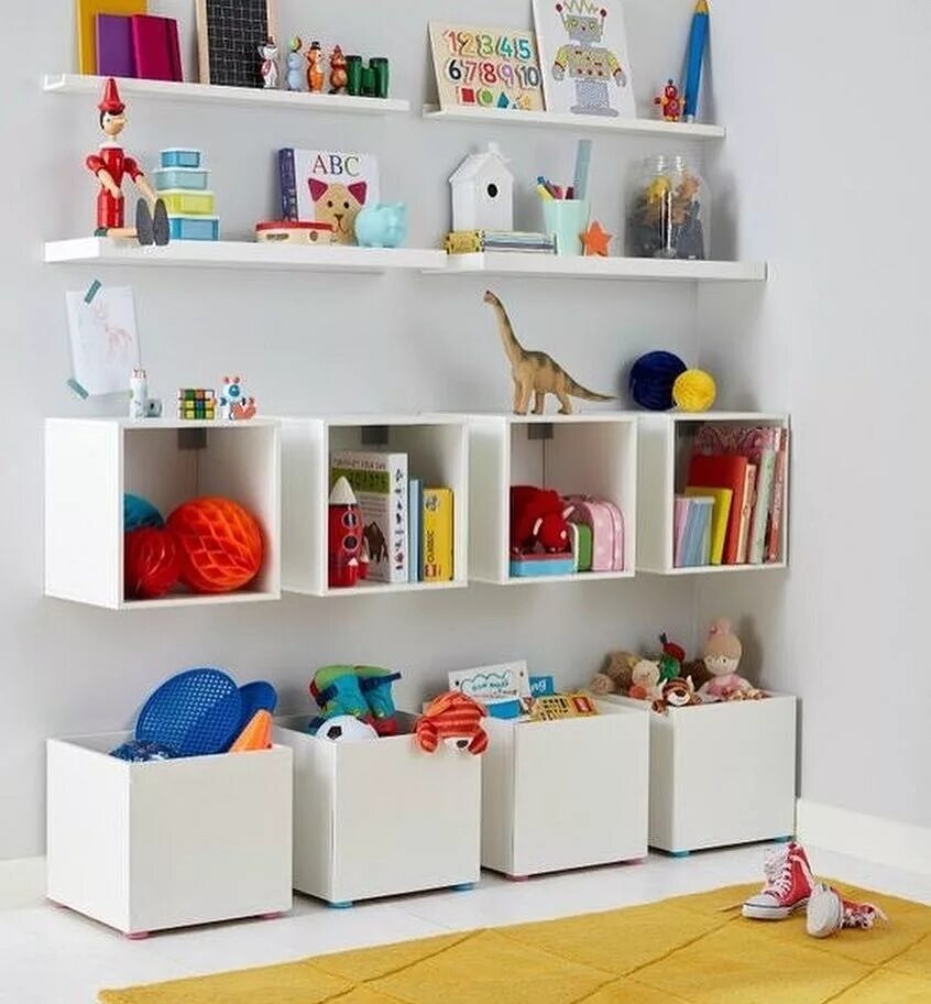 Организация стеллажа. Хранение игрушек. Полочки под игрушки. Стеллаж для игрушек. Стеллаж для игрушек в детскую комнату.