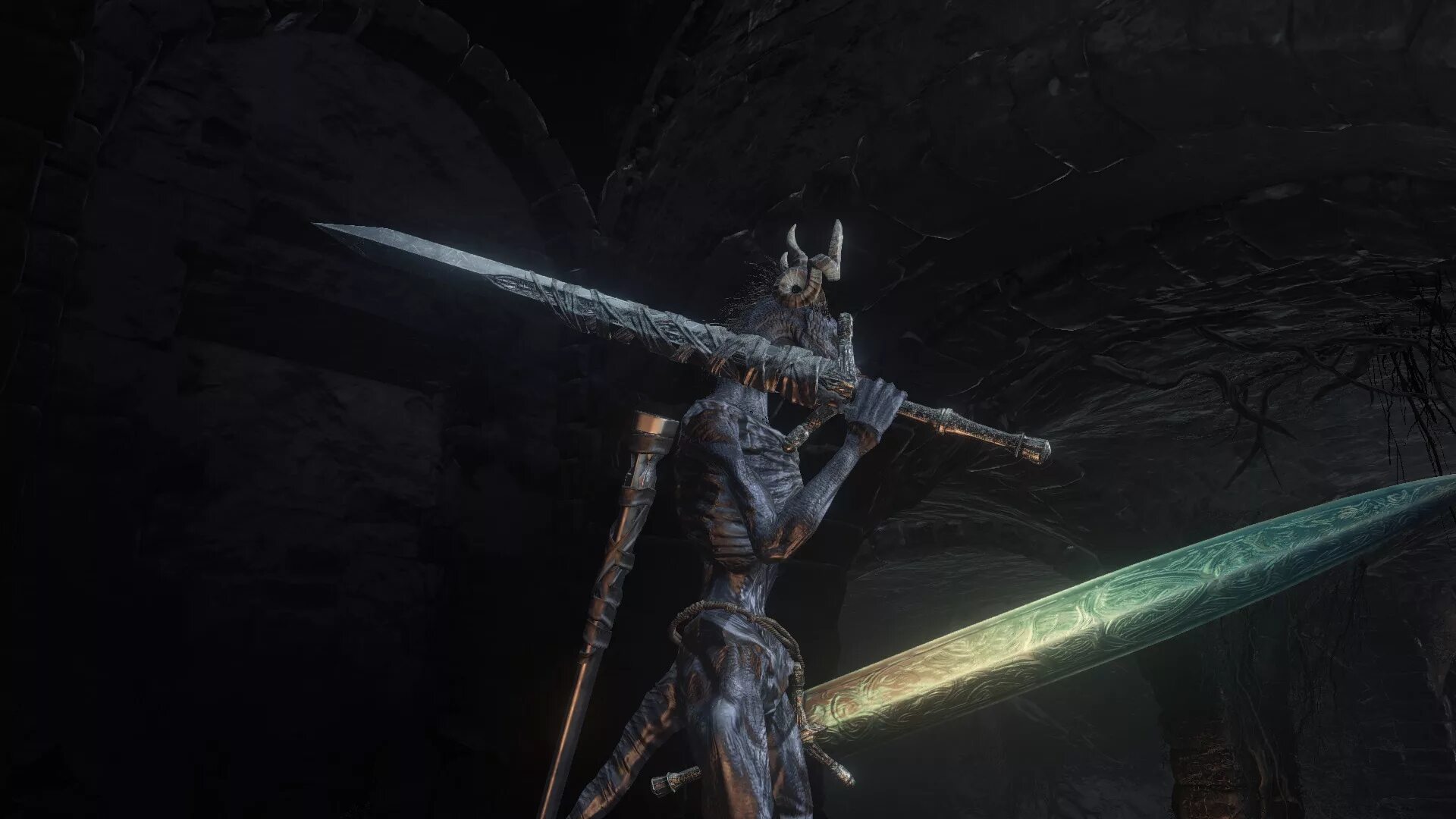 Moonlight sword. Меч правосудия Dark Souls 3. Меч Людвига Bloodborne. Лунный меч дарк соулс. Лунный меч Dark Souls 3.