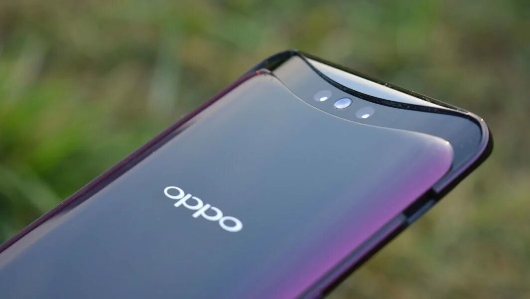 Oppo x 2021 цены. ОРРО смартфон 2021. Oppo find x5 керамика. Oppo флагман 2021. Смартфон ОРРО 2023.