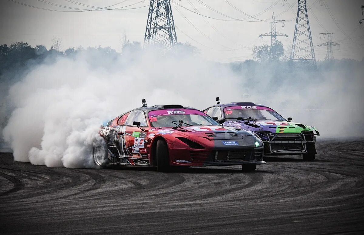 Ford mustang hoonicorn дрифт. Infiniti g37 drift. H20 racer машинка. Nissan silvia s15 гоночные. автомобиль mercedes amg gt3 на пульте управления.