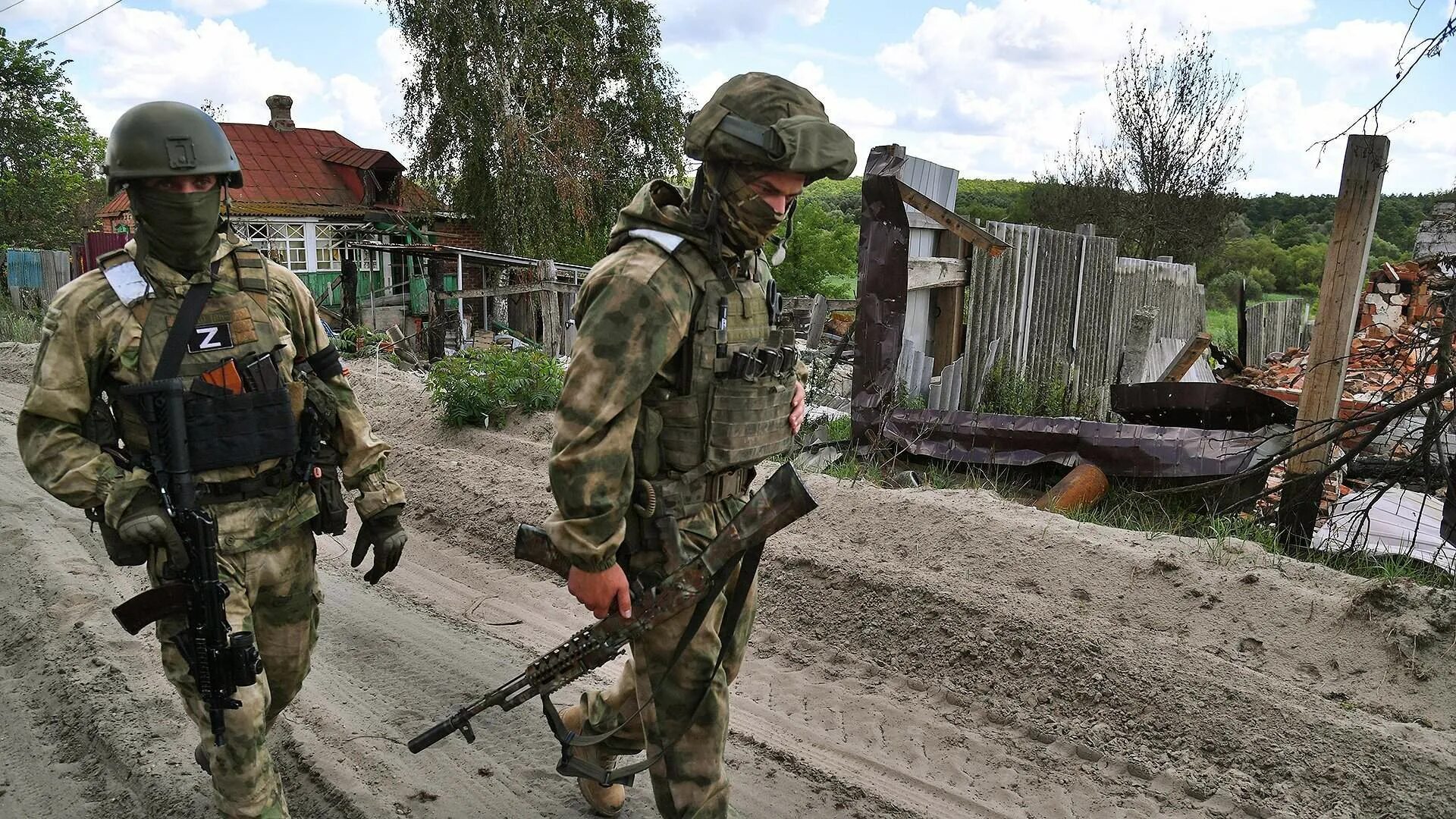 Операция в херсонской области. Российский солдат. Украинские военные. Боевые действия.