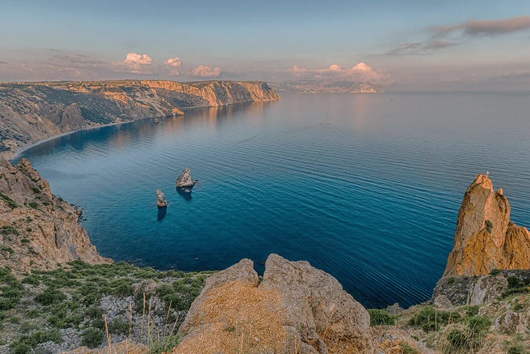 Мыс Фиолент в Крыму. Севастополь море мыс Фиолент. Балаклава Крым мыс Фиолент. Симферополь мыс Фиолент. Песня где то в крыму