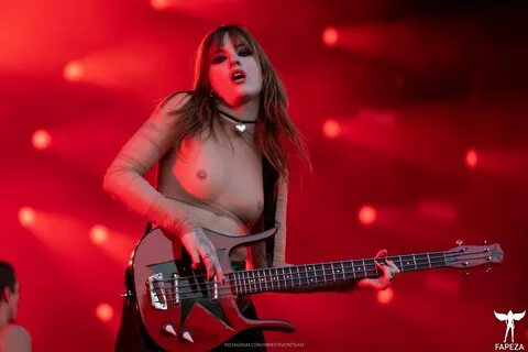 Maneskin bassist / Victoria De Angelis Nude Leaks Photo #400 - Fapeza.