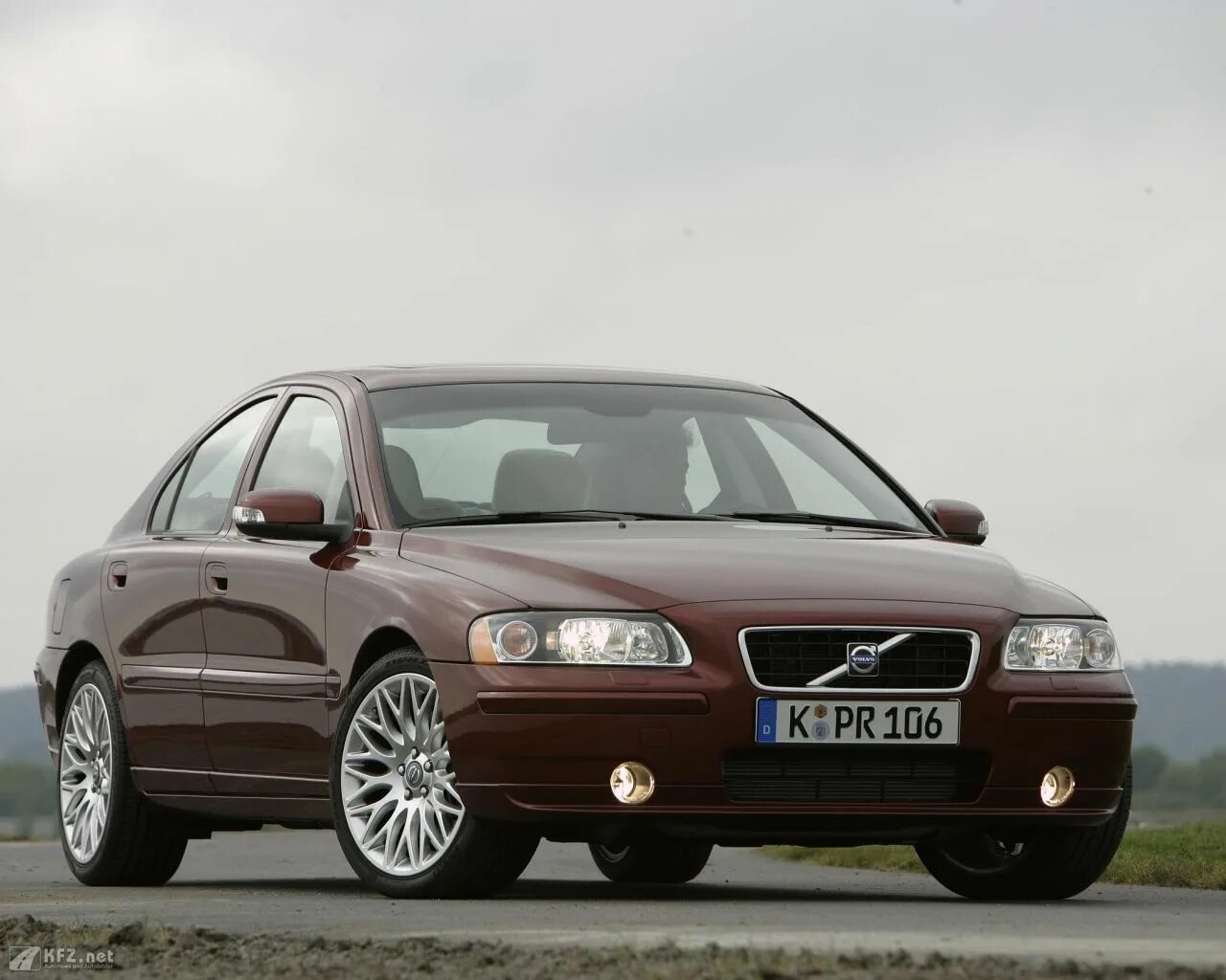 Volvo s60 1. Volvo s60 2007. Volvo s60 1 поколения. Вольво s40 1 поколение.