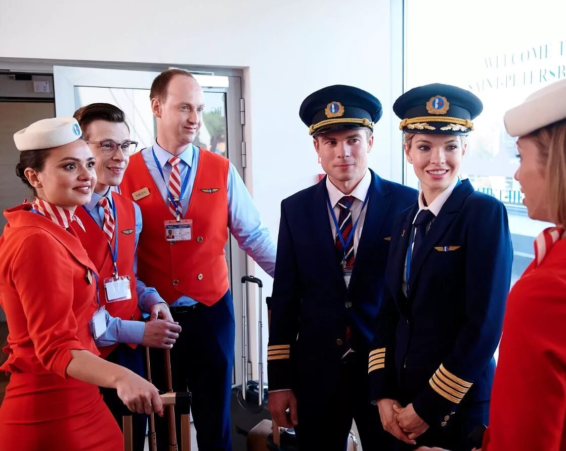 Летчики мчс. Пилоты 2018. Улетный экипаж полина. Пилоты 2018. Пилот rds red bull.