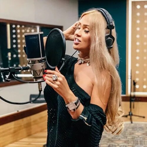 Светлана агарвал биография личная жизнь Светлана Агарвал Шелковой ниточкой / ELLO UP / YouTube Music