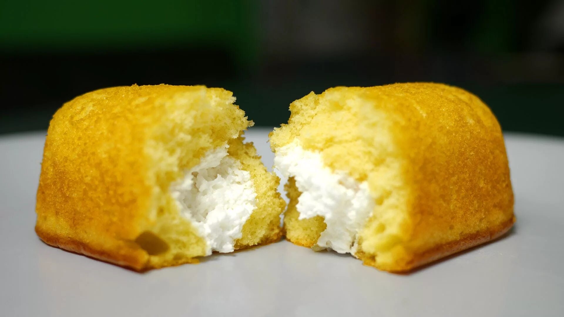 Твинки. Твинкис. Twinkies пирожное. Бисквит твинки. Сладости твинки американские.