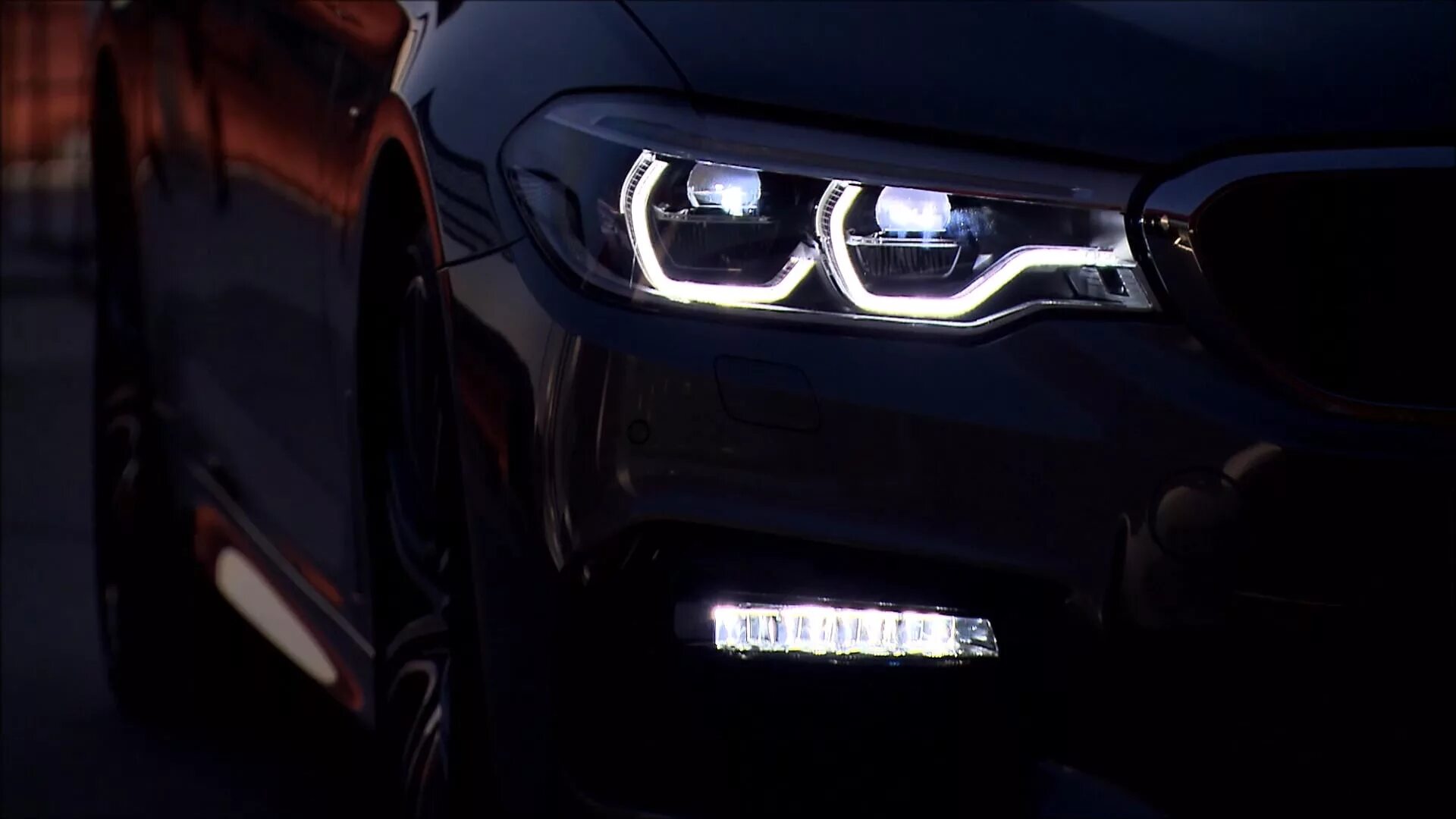 Фары м5 ф90 рестайлинг. Bmw 5 g30. фары бмв м5 ф90. бмв м5 ф90 в темноте. bmw m5 f90 фары.