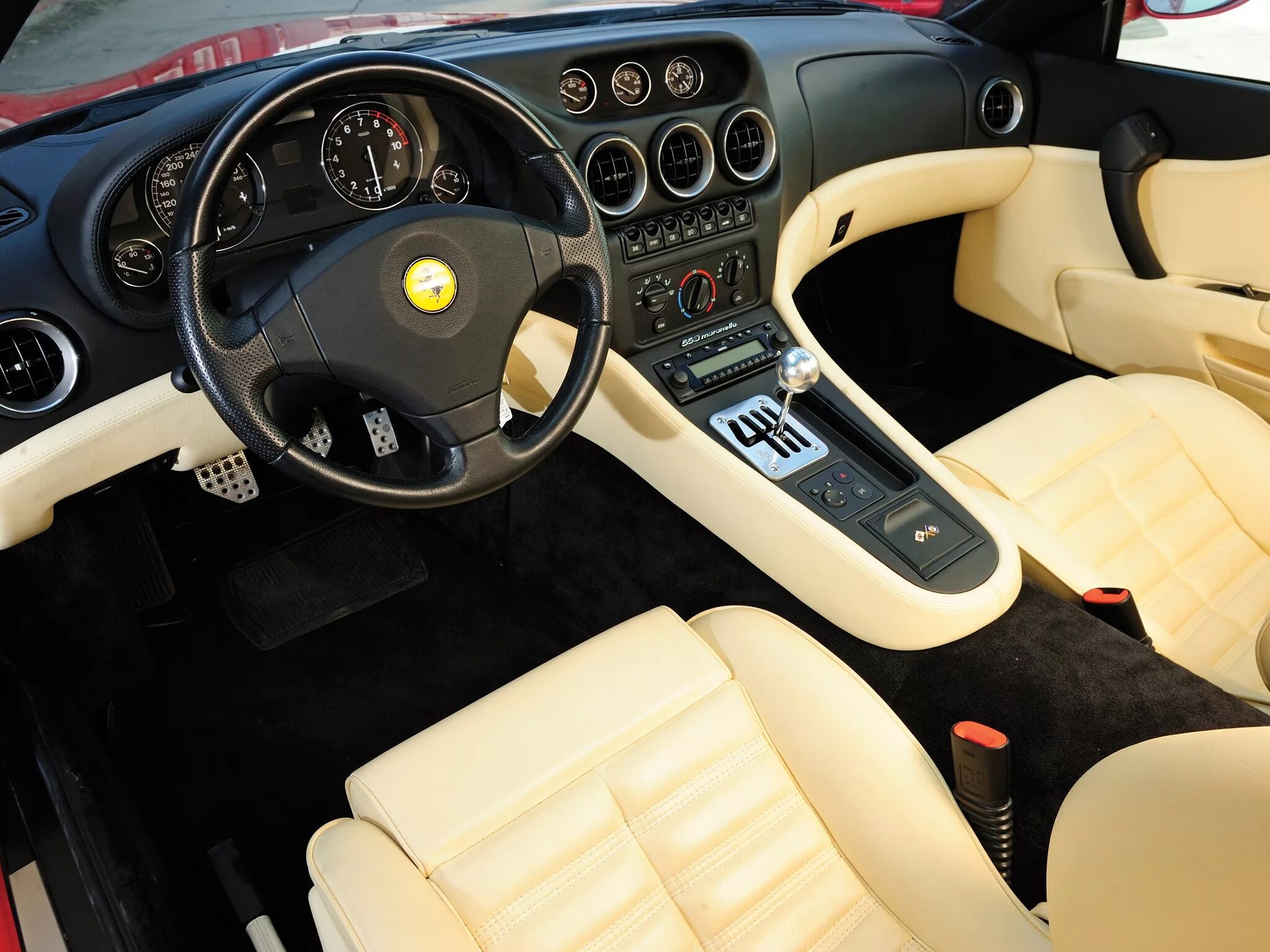 Ferrari 550. Феррари 550 Maranello. Ferrari 550 Maranello салон. Ferrari 575 Maranello салон. Ferrari 550 Maranello Interior.