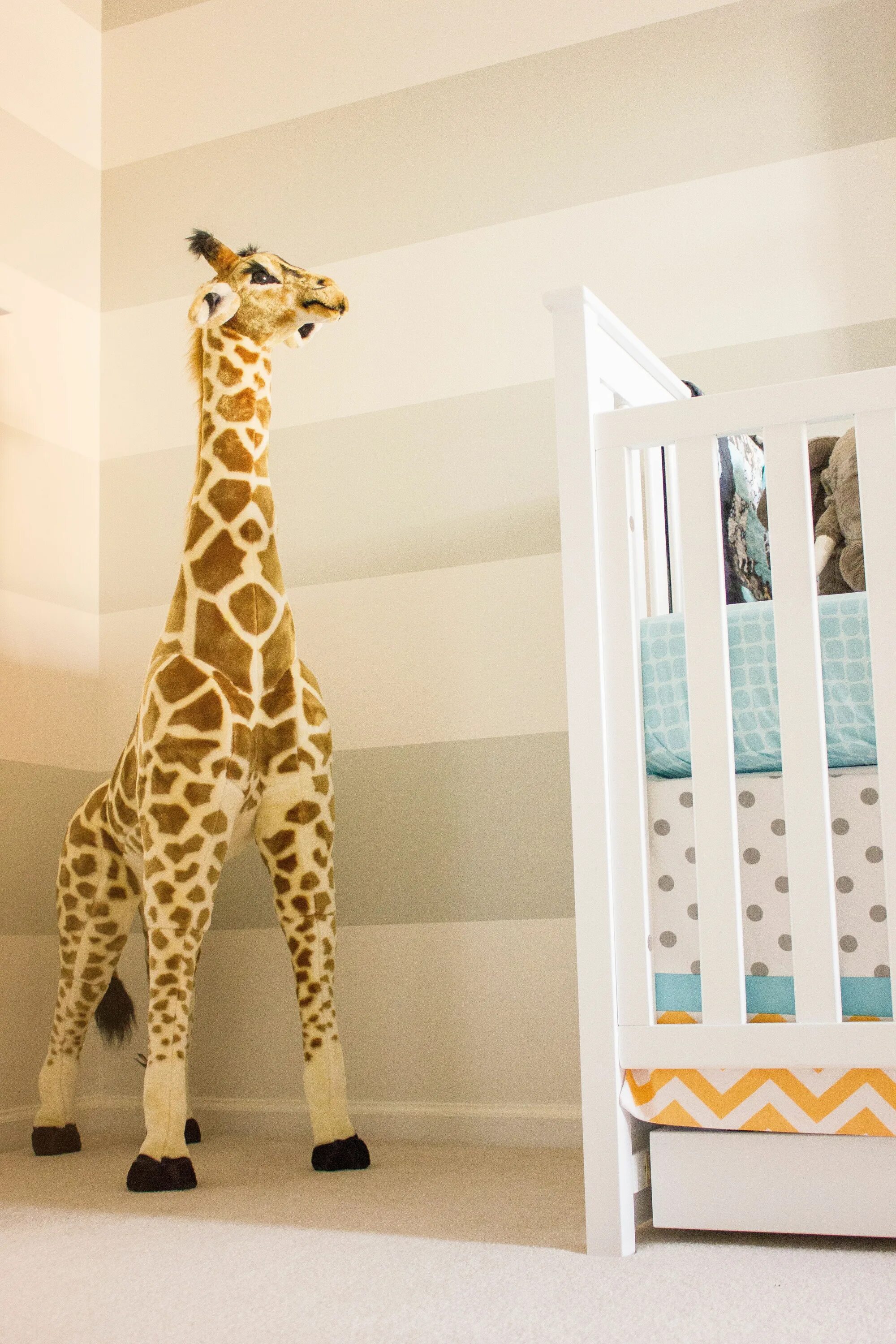 Купить жирафа для стен потолков