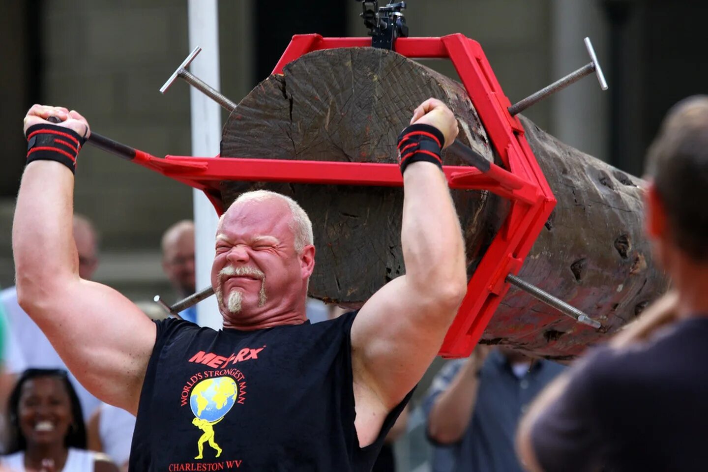 World strongest man. Магнус Самуэльсон армрестлинг. World's strongest man" (. Дамбл стронгмен. Силовой экстрим Жидрунас Савицкас.