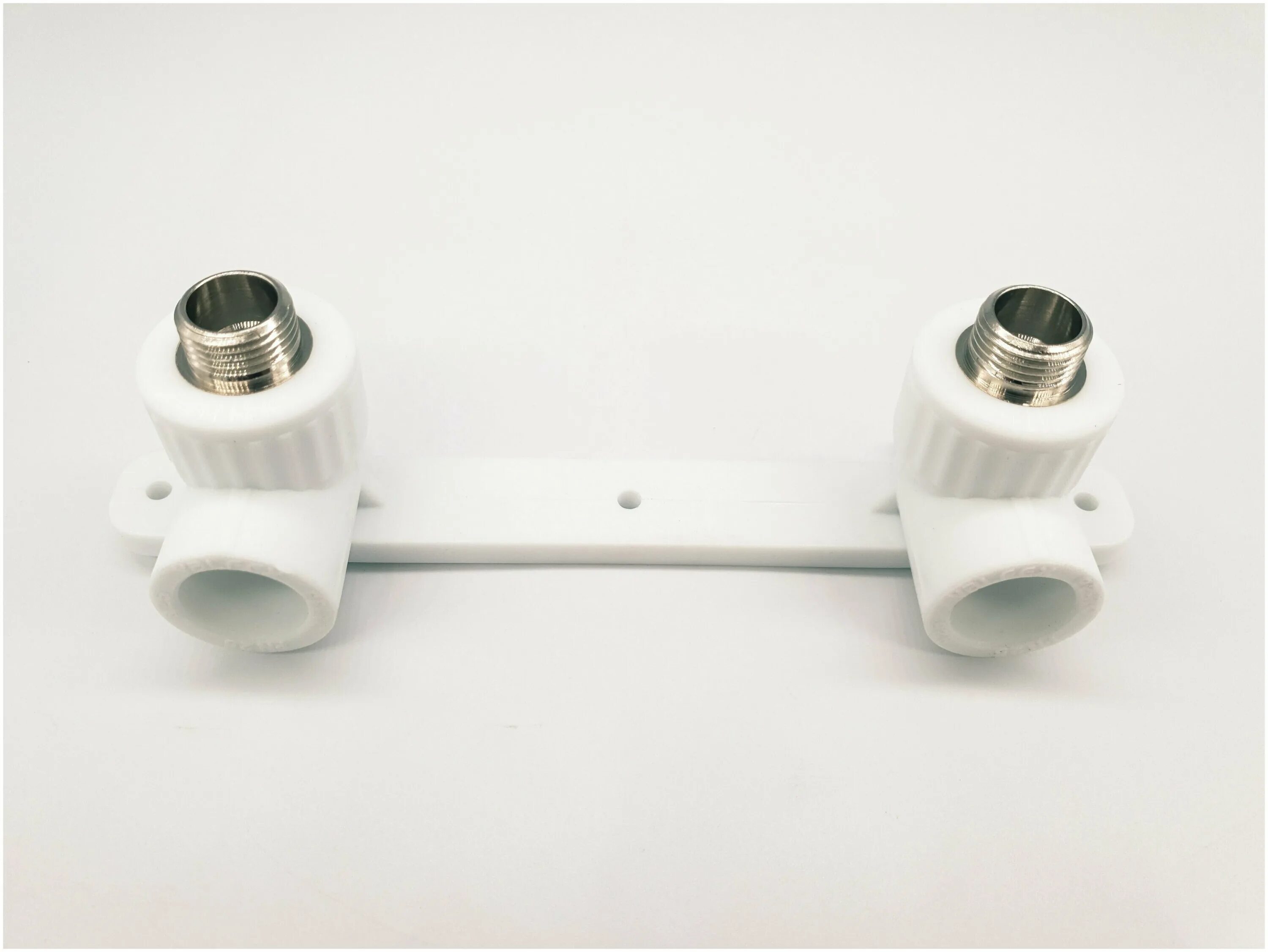 (20/5) (valfex) белый. Комплект настенный для смесителя. Планка для смесителя 20 1 2. , полипропиленовый, белый. Планка для смесителя 20 1 2.