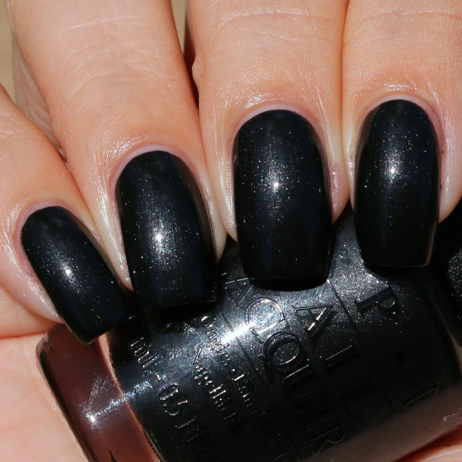 Лак OPI чёрный. Опи лак темный. Лак OPI черный матовый. Лак OPI графит матовый. Lucky a big black