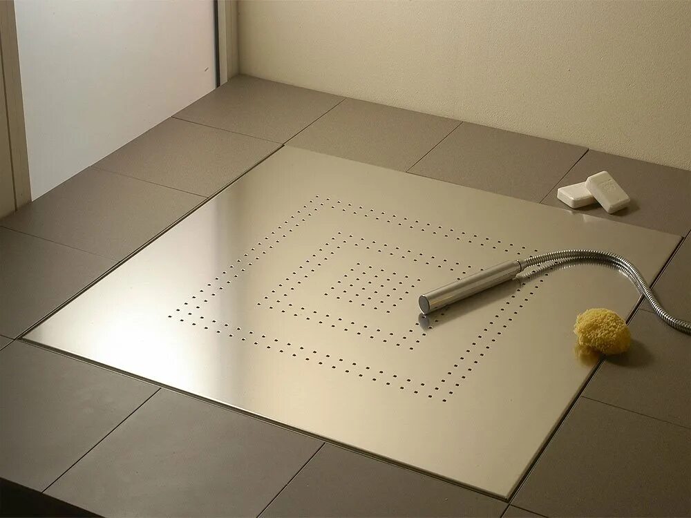 Сборная стяжка (цсп 2 слоя). Плоский шифер на пол под плитку. Трап душевой под клитку vieir. Плоский пол. Душевой поддон из керамогранита kerama marazzi.