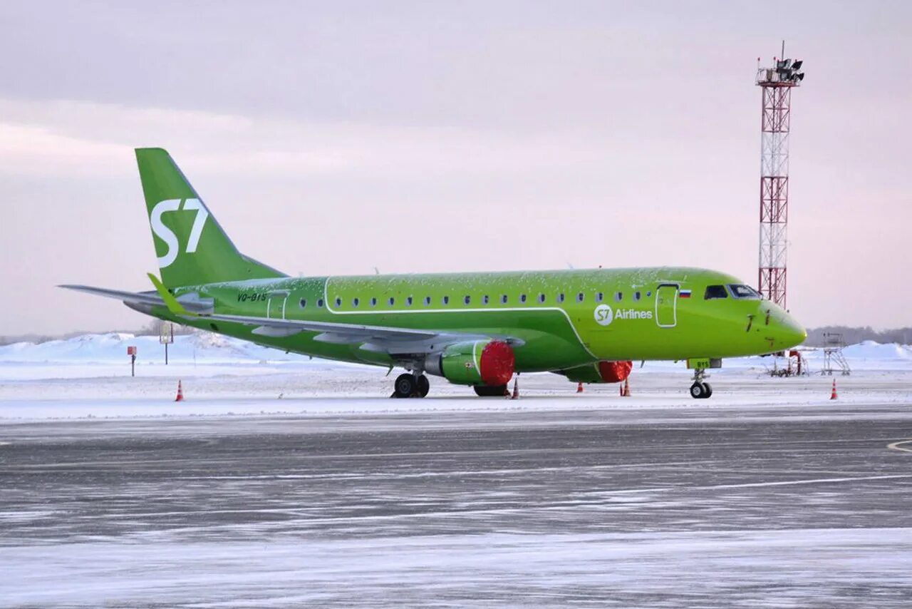 Эмбраер 170. Эмбраер 170 s7. Embraer 170 s7 Новосибирск. Embraer 170 в Толмачево. Embraer 170 s7