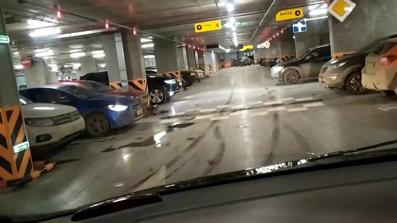 парковка 2 аэропорт домодедово. схема парковок аэропорта домодедово. крытая стоянка аэропорта домодедово. паркинг p2 в домодедово. парковка 2 аэропорт домодедово.