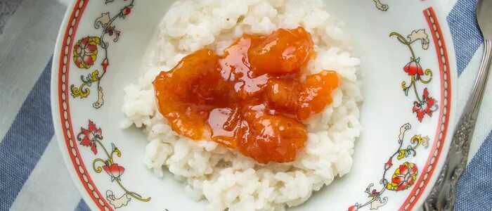 Подлива к рису без мяса простой рецепт. Рецепт подливы для риса. Рис с подливкой. Соус для риса. Подлива к рису без мяса простой рецепт.
