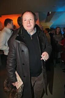 Жена дмитрия астрахана