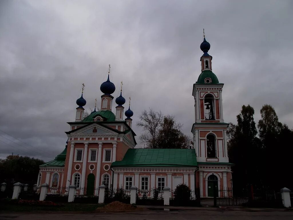 Монастыри золотого кольца России. Монастыри на Оке.