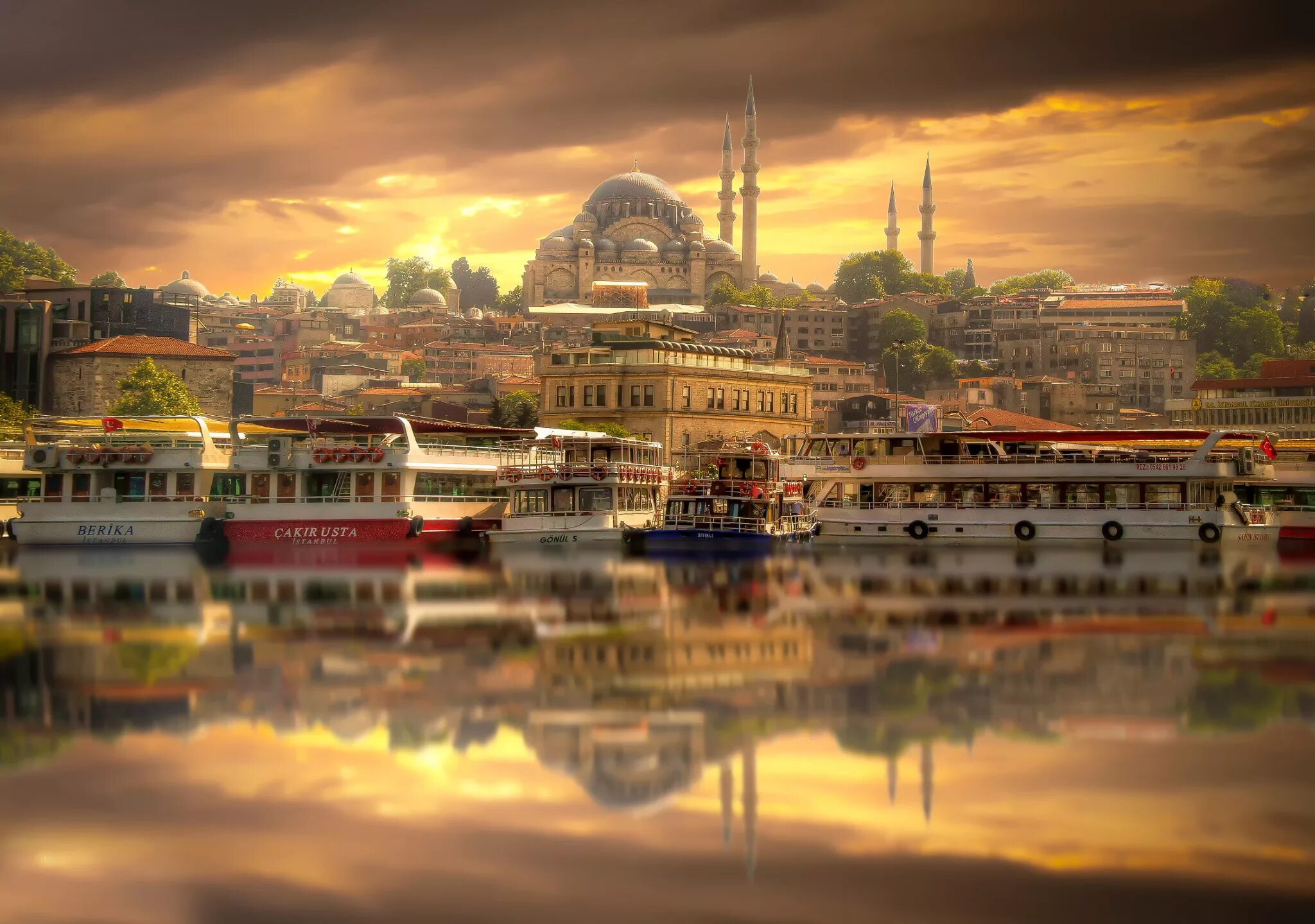 Best turkey. Исталбул река. Турция Истанбул. Турецкий пейзаж. Обои на рабочий стол Стамбул.
