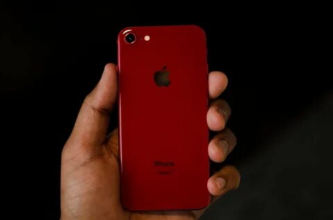 Iphone se product red