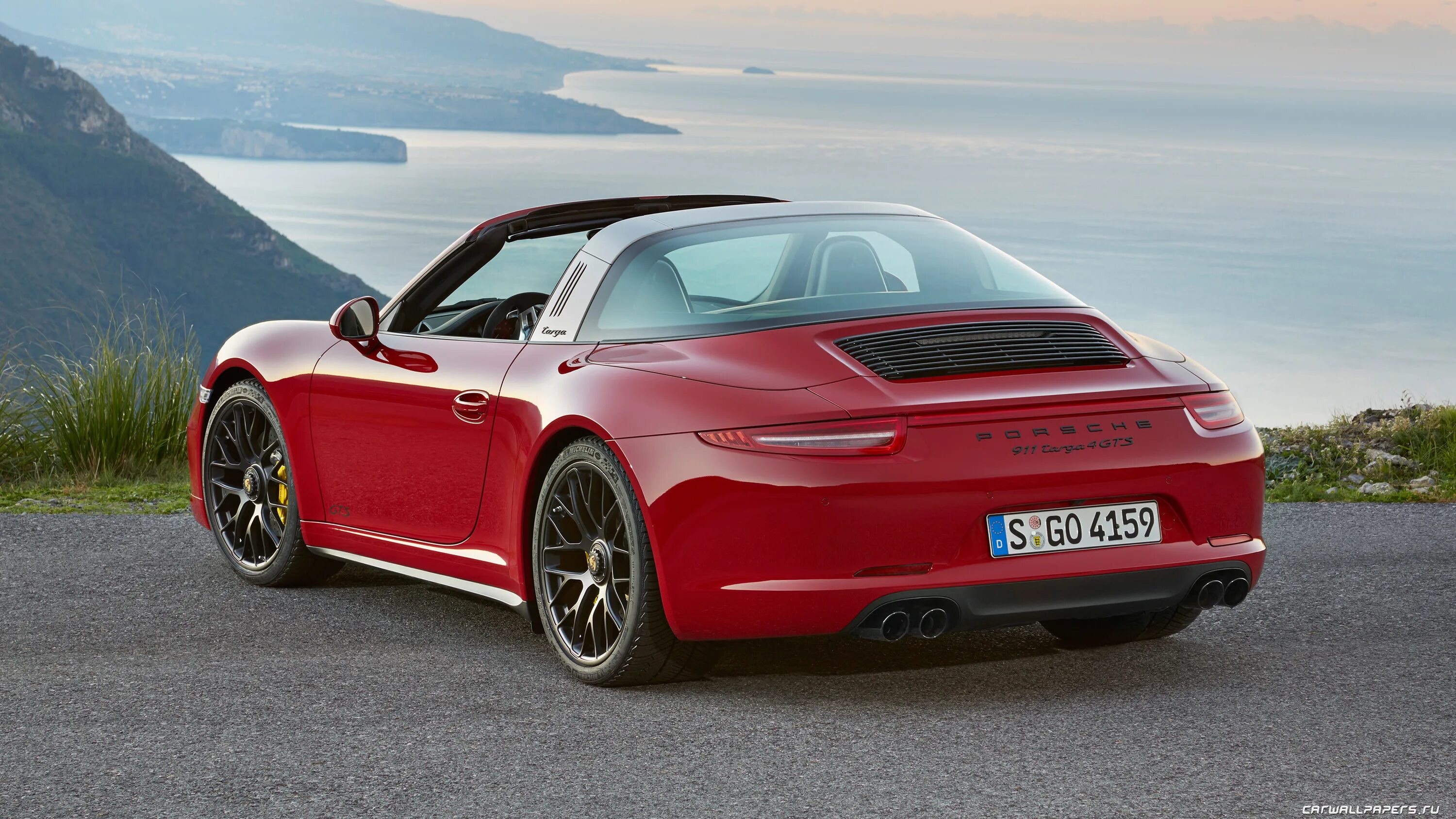 Почему 911 называется 911. Модели порше 911. Porsche 911 targa. 911 997 speedster. Порше 911 2 поколение.