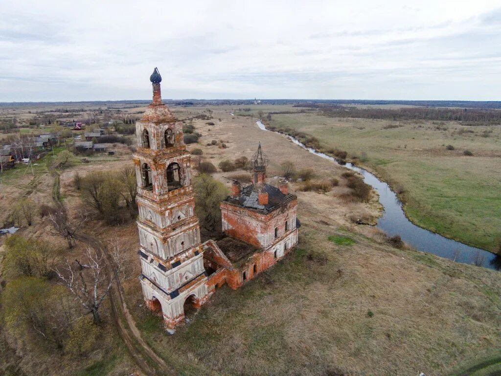 Деревня пеньи