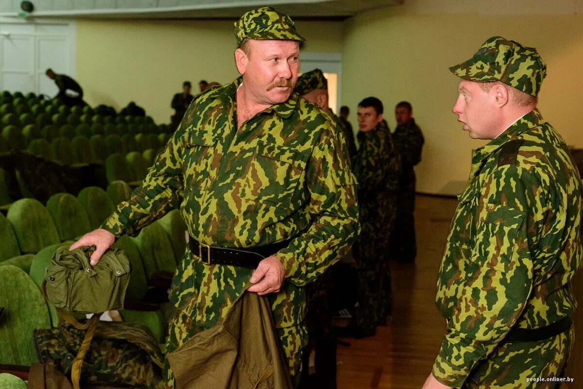 Сколько пройдут военные сборы. Военные сборы запасников резерв. Военные сборы запасников 2011. Военнослужащие запаса. Сборы в армию.