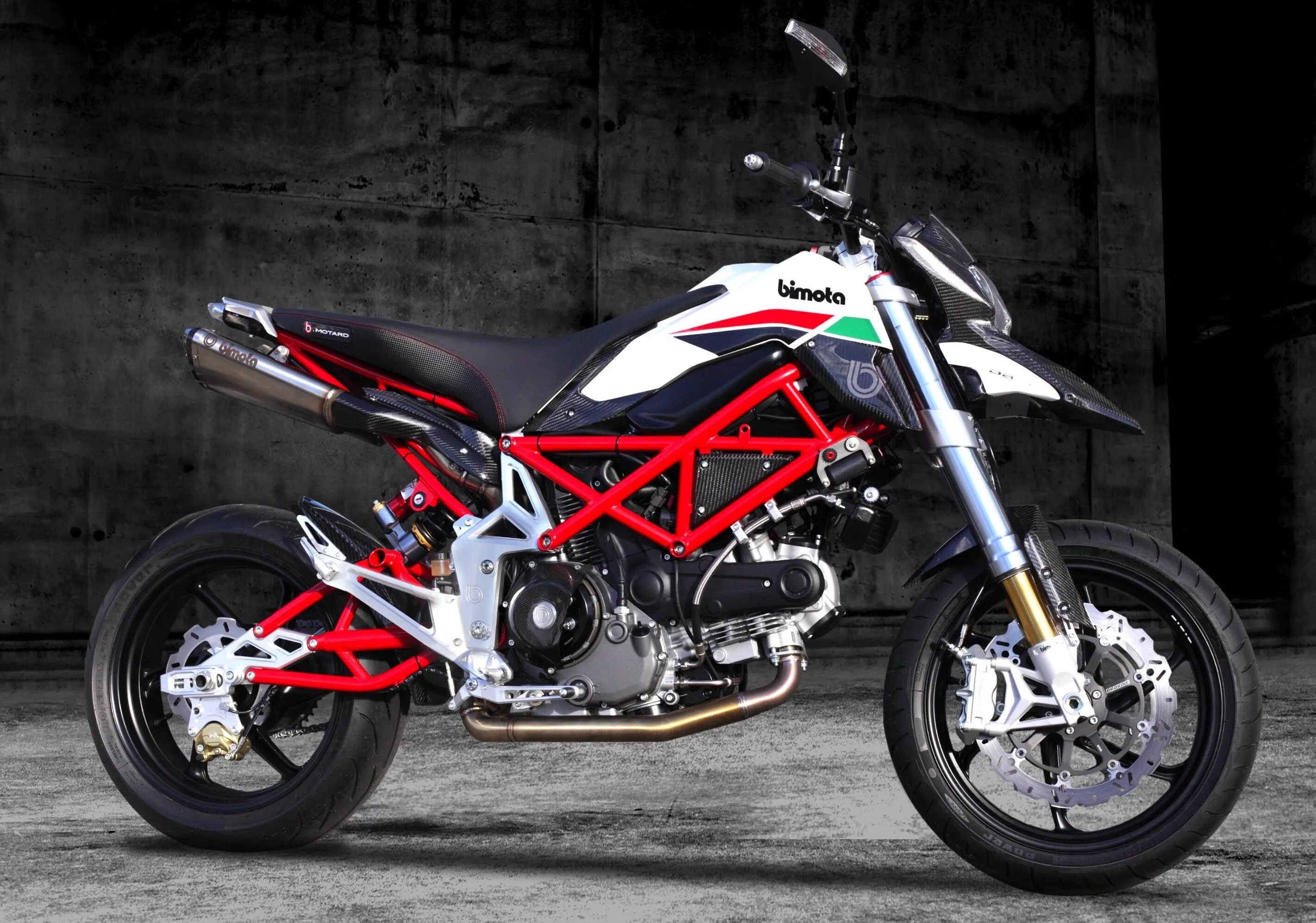 A5 motard. Bimota db10. мотоцикл мотард. gr8 мотард. motard tuning.