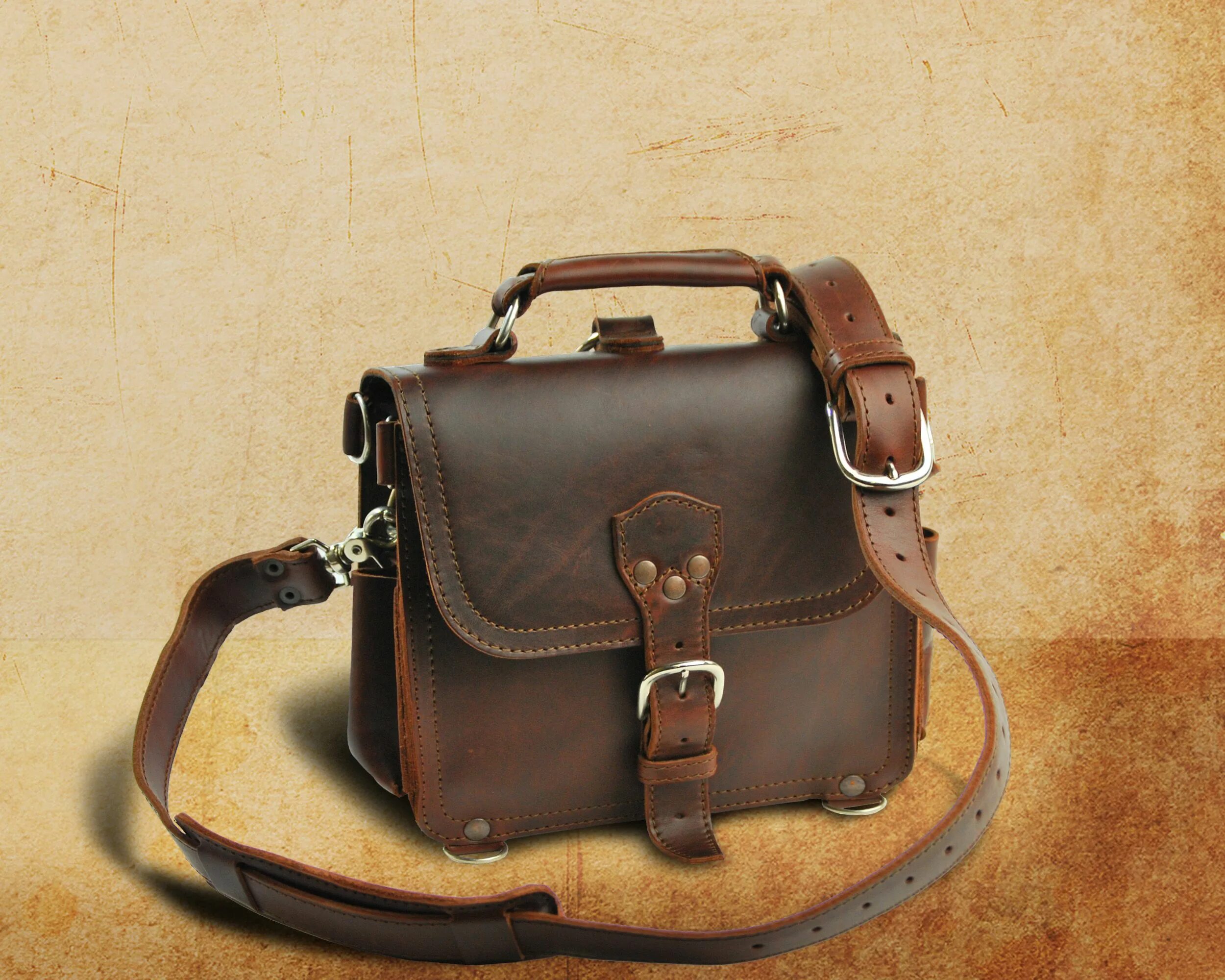 Satchel Leather Bag. Medium leather