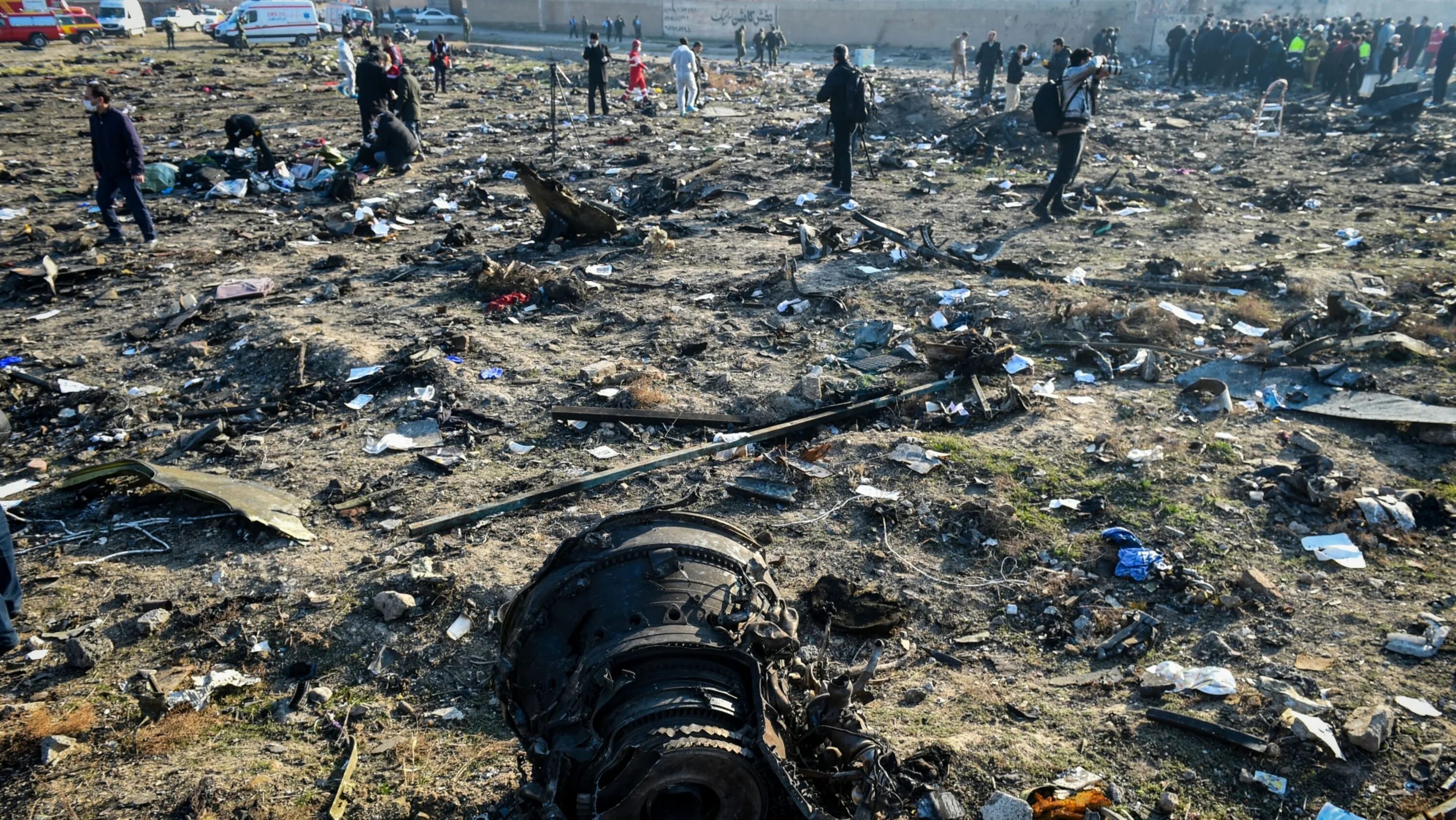 Военные авиакатастрофы. Авиакатастрофы Боинг 737 Украина. Крушение Boeing 737 в Тегеране. Катастрофа Боинг 737-800 в Иране.