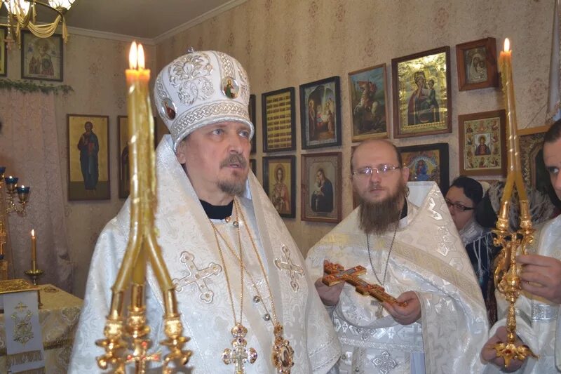 епископ женат