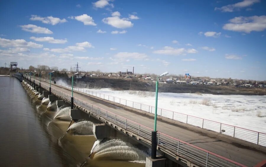 Сергеевка плотина. Ириклинское водохранилище дамба. Сергеевское водохранилище казахстан. Сергеевское водохранилище 2022. Петропавловск дамба.