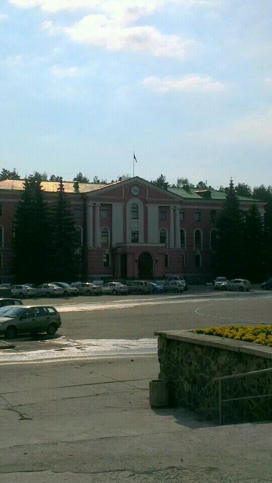 ул. снежинск свердлова 24 фотографии. снежинск 24. машина из фильма все и сразу. тихонова елизавета снежинск.