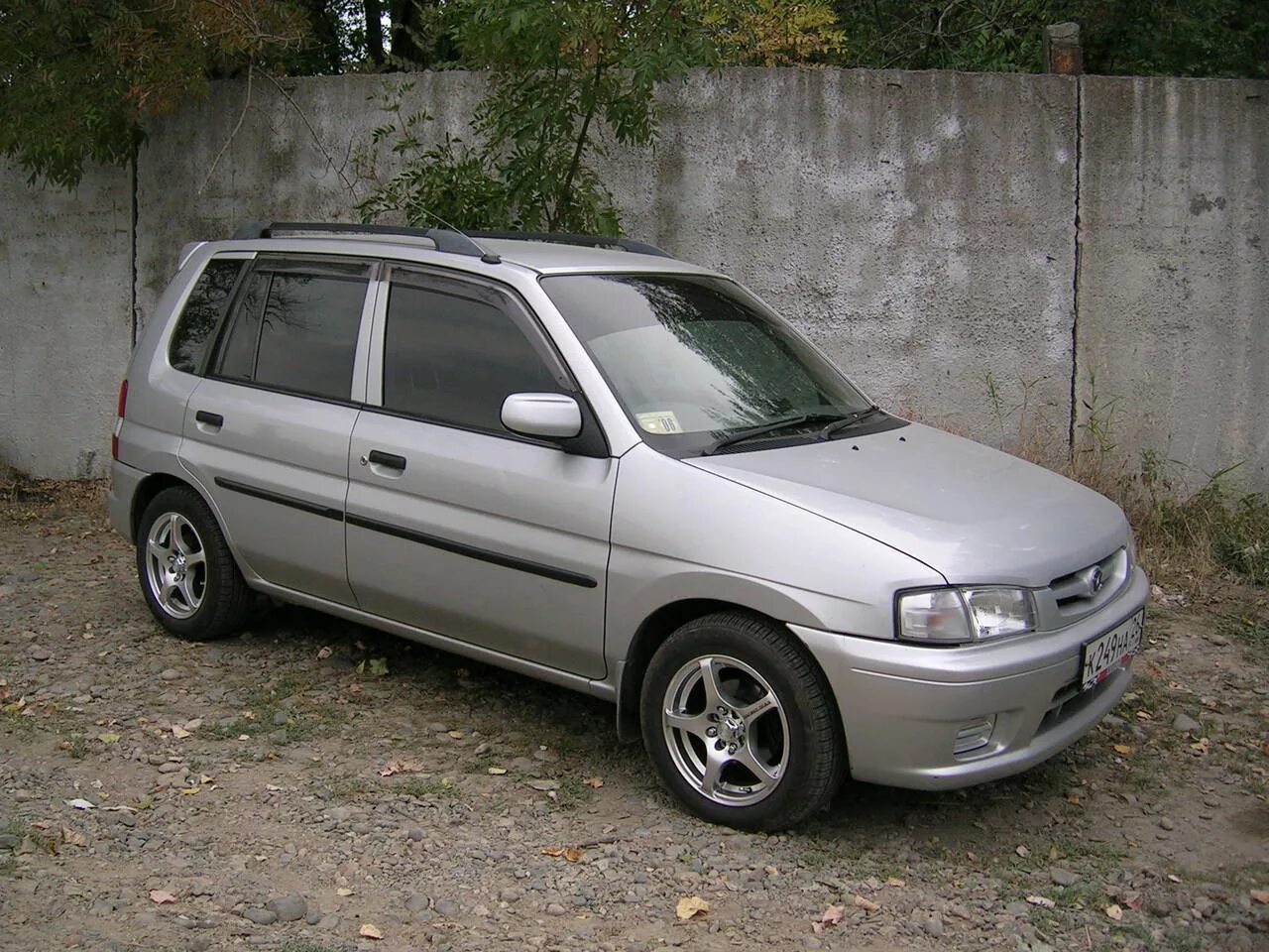 Mazda Demio 1998. Mazda Demio 1998 b3. Subaru Demio 1998. Мазда демио 1998 года