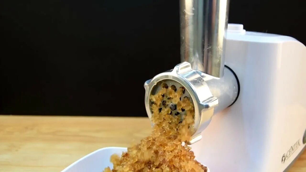 Подарили мясорубки