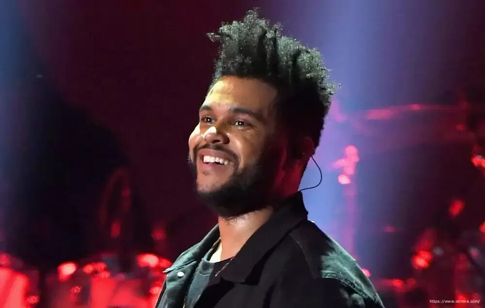 Еру мшлутв. The weeknd певец. The weeknd 2015. Группа the weeknd обложка альбома. The weeknd обложки песен.