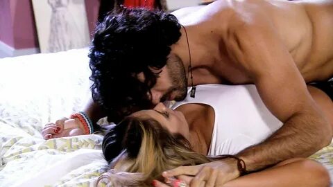 Irina trata de no caer en los encantos de Flavio pero es imposible #EscenaD...